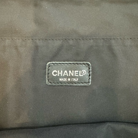 Chanel Logo Black Nylon & Leather Travel Ligne Document or Laptop Bag - Picture 4 of 10